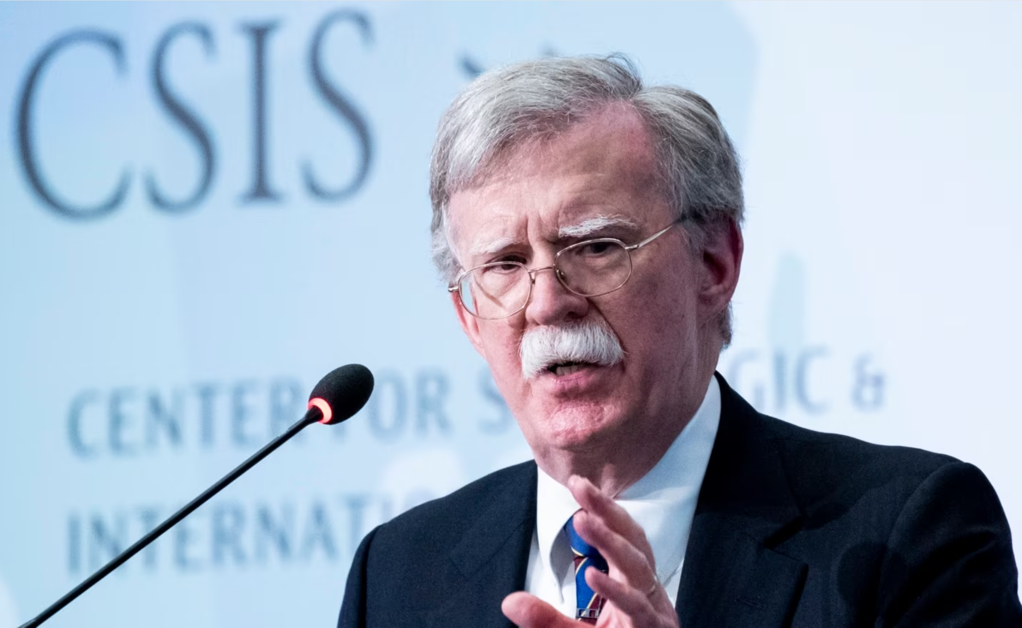 تێچووی پاراستنی بۆڵتۆن و ئۆبراین لە هەڕەشەکانی ئێران ساڵانە (12) ملیۆن دۆلارە