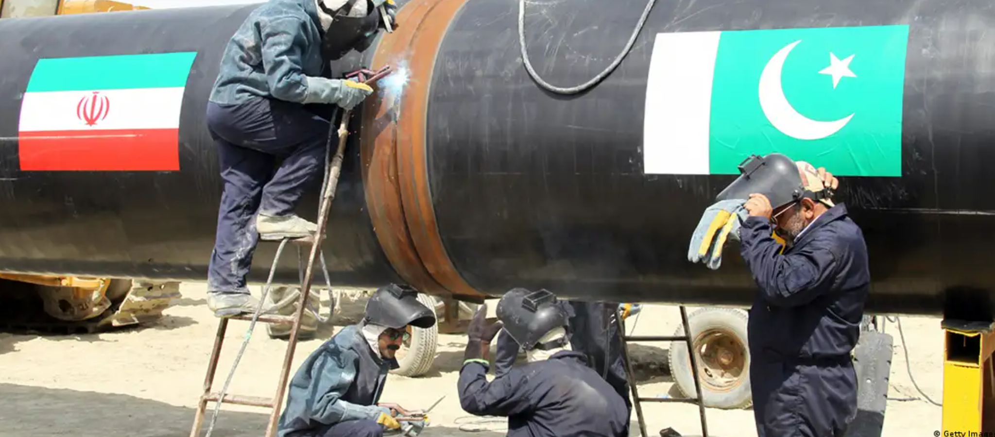 پاکستان: بۆ راکێشانی بۆری گازی ئێران پێویستمان بە لێخۆشبوونی ئەمریکا نییە