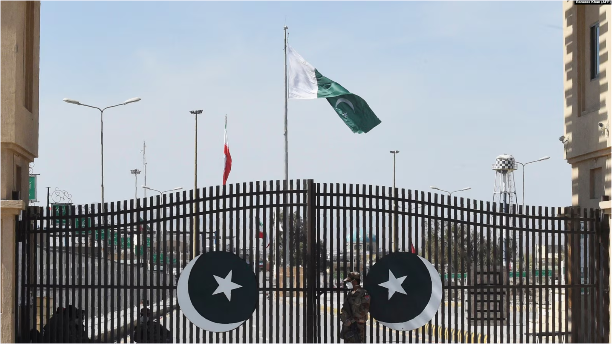 پاکستان: چوار هاوڵاتیمان لەلایەن هێزەکانی ئێرانەوە کوژران
