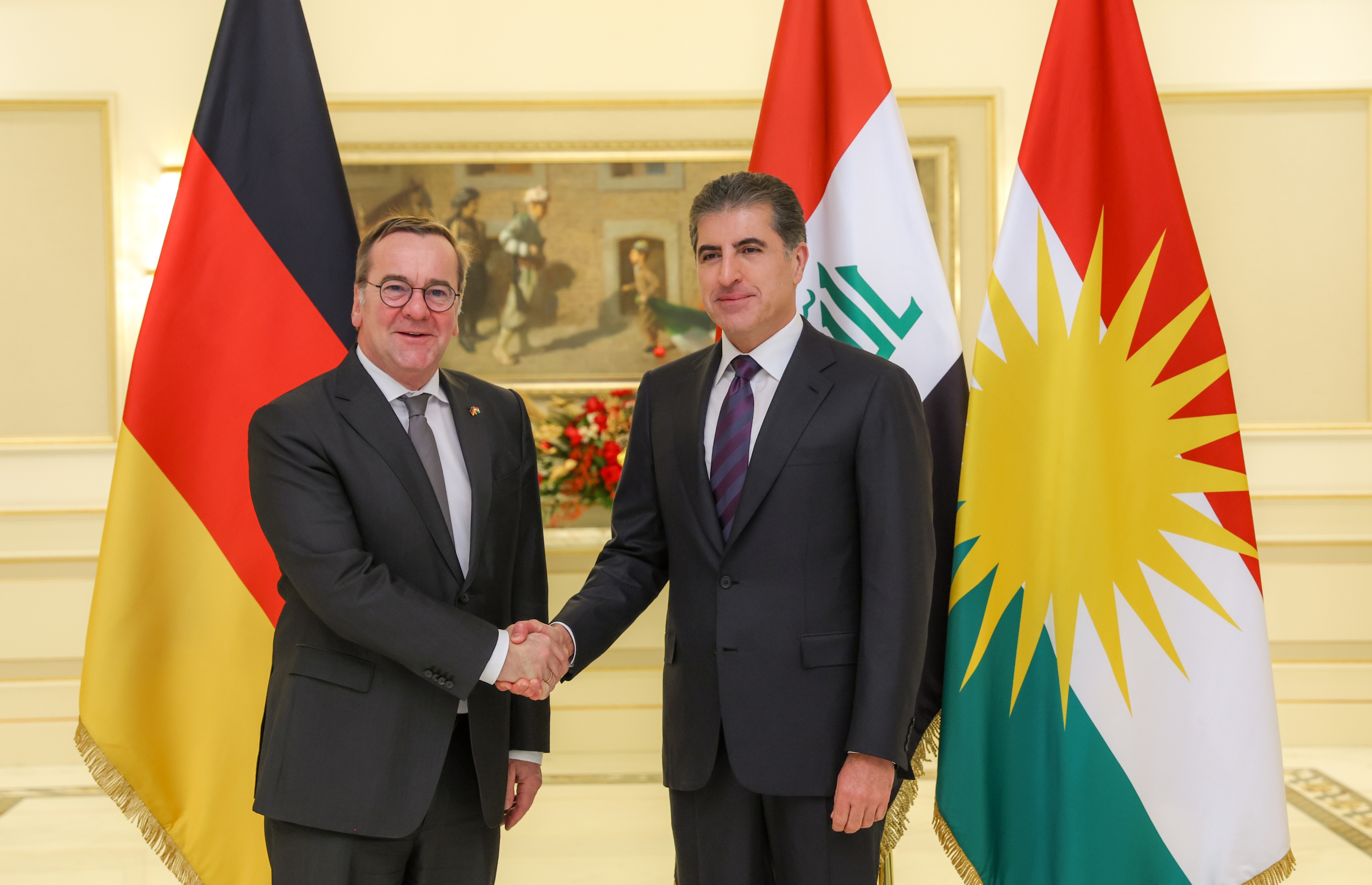 سه‌رۆک نێچیرڤان بارزانی له‌گه‌ڵ وه‌زیری به‌رگریی ئه‌ڵمانیا کۆبووه‌وه‌