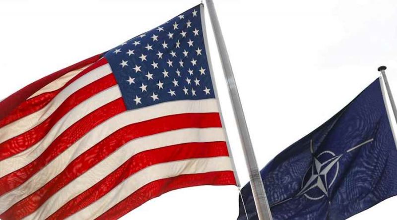 واشنتن لەگەڵ ناتۆ گەنگەشەی بەرەنگاربوونەوەی ئاڵنگارییەکانی ڕووسیا و چین دەکەن