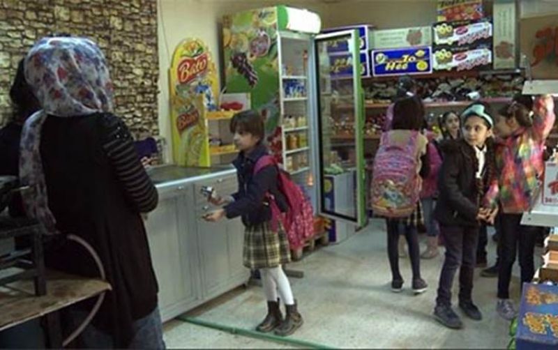 داواى قەدەغەکردنى فرۆشتنى چپس و نەستەلە  لە فرۆشگاکانى قوتابخانەکان دەکرێت