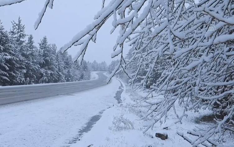 کەشناسى هەرێم: ئەمڕۆ باران و سبەى بەفر دەبارێت