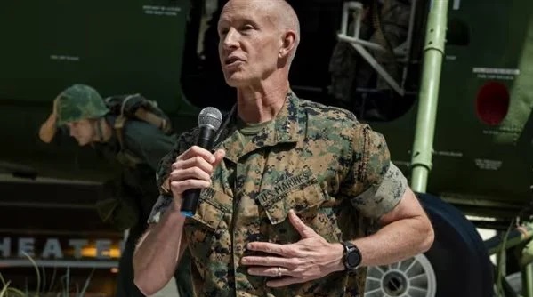 بایدن فەرماندەی شەڕەكەی فەلوجە رەوانەی ئیسرائیل دەكات