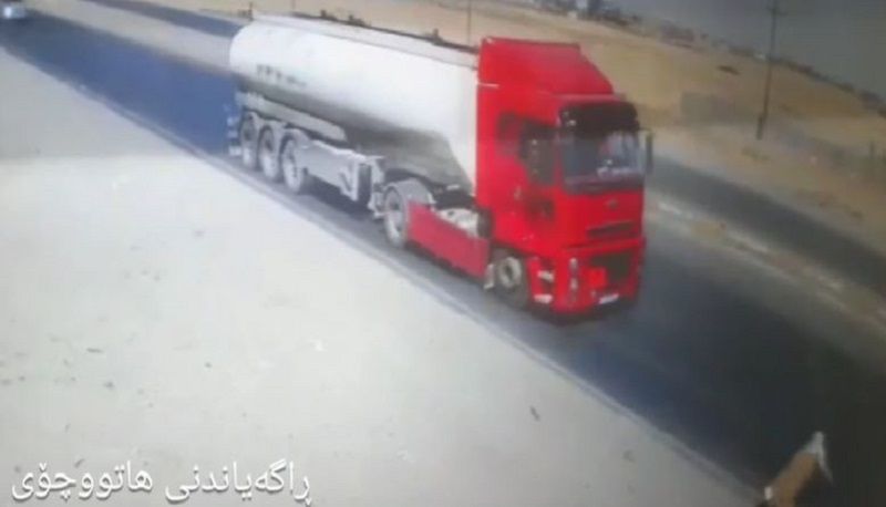 زانیارى له‌سه‌ر ئه‌و كه‌سه‌ى ئه‌مڕۆ خۆى هه‌ڵدایه‌ ژێر بارهه‌ڵگرێك