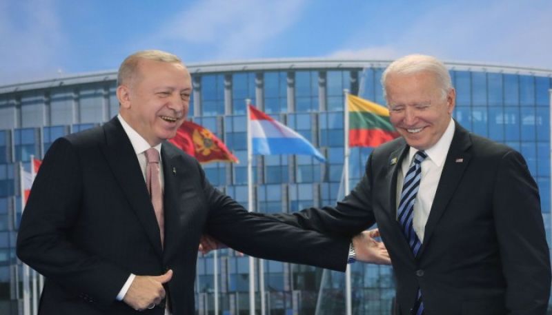 لە پێناو تورکیا ئیدارەى بایدن فشار دەخاتەسەر کۆنگرێس