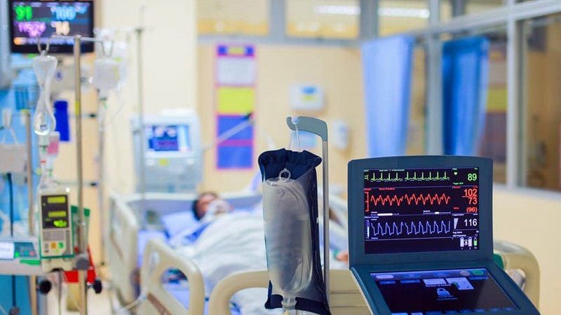 لە سلێمانى نەخۆش بە پارەی خۆی خواردن دەخوات جل و دەرمان دەکڕێت