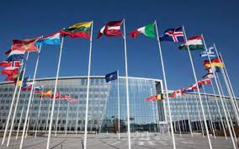 ناتۆ: خۆمان لە شەڕی راستەوخۆ لەگەڵ روسیا دەپارێزین 